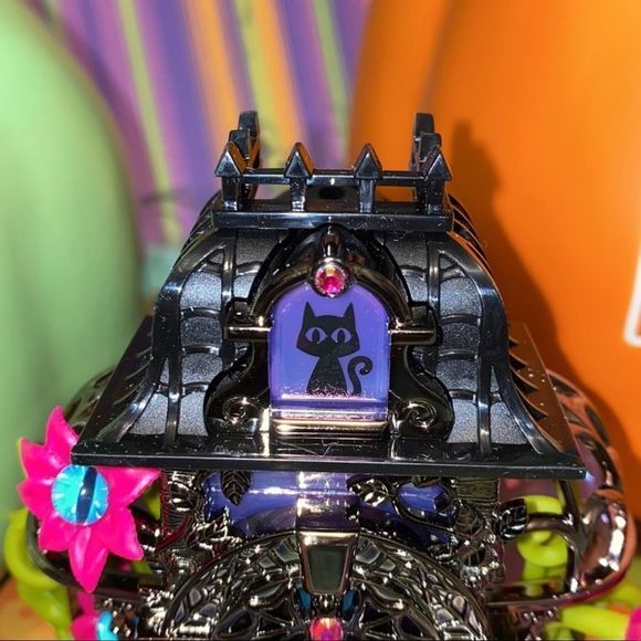 Bath & Body Works Wallflower Plug-In Halloween‎ Haunted House Projector - Picture 6 of 12